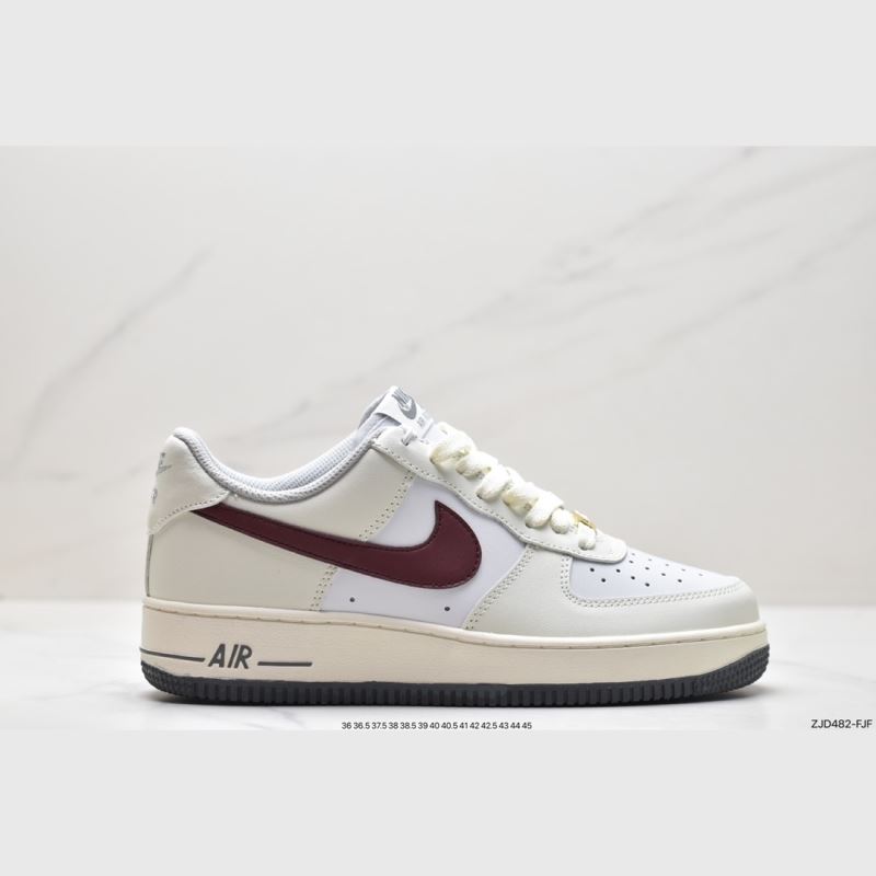 Nike Air Force 1